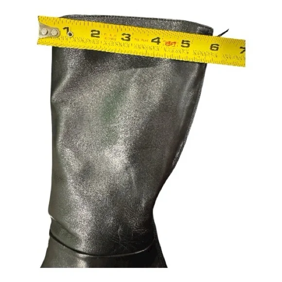 STUART WEITZMAN very soft black leather boots, size 8 - Picture 9 of 12